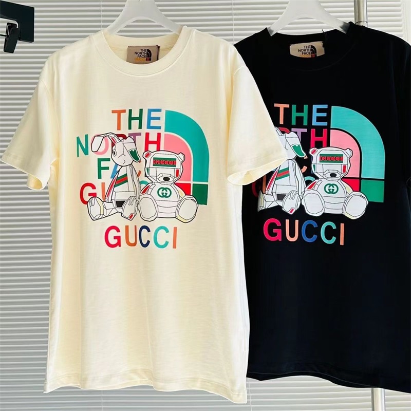 【正規取扱店】【品質の高い商品】クラシックなTシャツ/ イタリアの手作り【二つ目は4900】