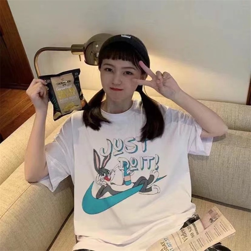 【正規取扱店】【品質の高い商品】クラシックなTシャツ/ イタリアの手作り【二つ目は4900】