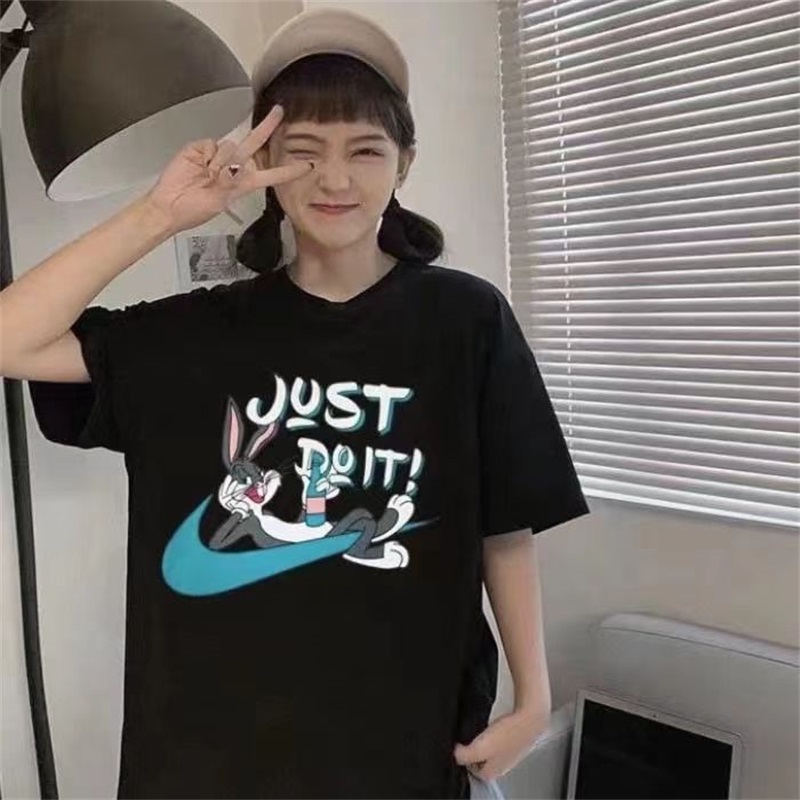 【正規取扱店】【品質の高い商品】クラシックなTシャツ/ イタリアの手作り【二つ目は4900】